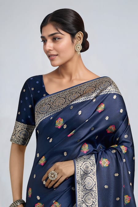 Buy_Samyukta Singhania_Blue Embroidery, Zari Round Neck Dark Woven Banarasi Saree With Blouse 