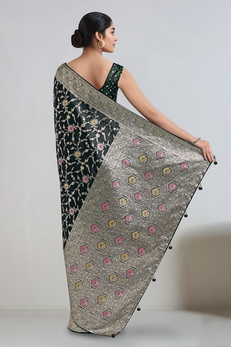 Samyukta Singhania Dark Green Zari Woven Banarasi Saree With Blouse 