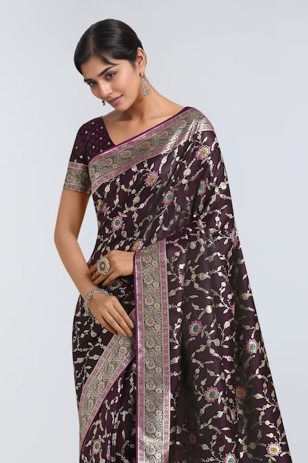 Samyukta Singhania_Wine Zari V-neck Woven Banarasi Saree With Blouse _at_Aza_Fashions
