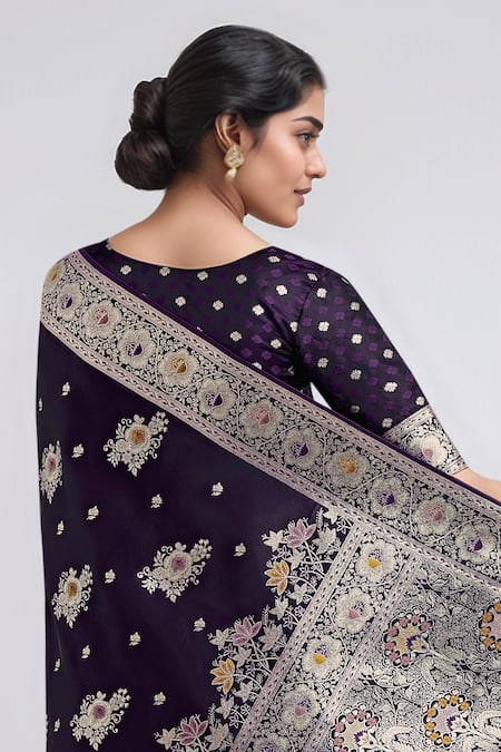 Buy_Samyukta Singhania_Purple Embroidery, Zari Round Neck Dark Woven Banarasi Saree With Blouse 
