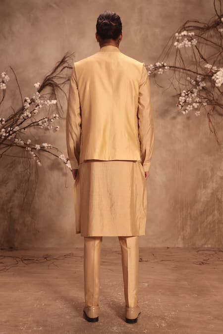 Label Niti Bothra Nazakat Ivory Geometric Mirror Work Bundi Kurta Set 