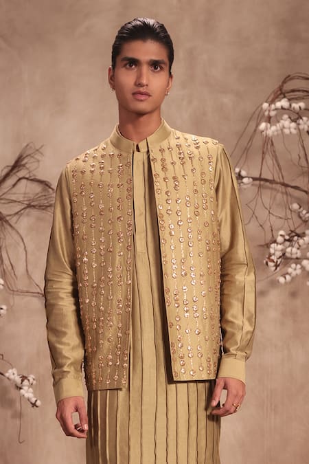 Label Niti Bothra_Green Chanderi Silk Gota Patti, Embroidery Nazakat Light Striped Bundi _Online_at_Aza_Fashions