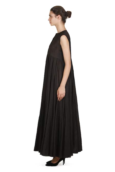 Samant Chauhan_Black Cotton Round Neck Dark Canvas Dress _Online_at_Aza_Fashions