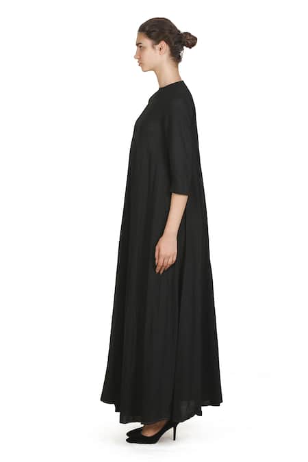 Samant Chauhan_Black Cotton Round Neck Dark Contour Dress _Online_at_Aza_Fashions