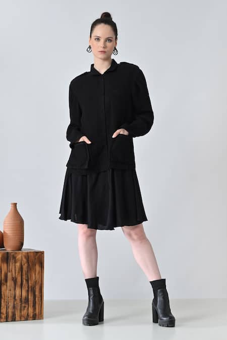 Samant Chauhan_Black Linen Embroidery Collared Smoke Shadow Jacket _Online_at_Aza_Fashions