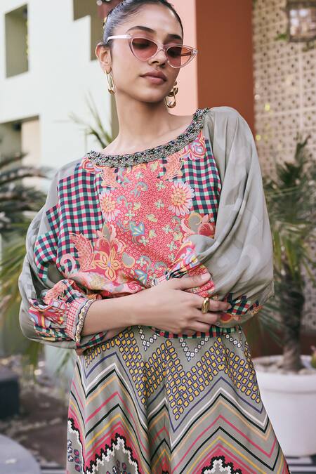 Saundh_Gray Muslin, Silk, Viscose Tassels Round Printed Crop Top And Paneled Skirt Set _Online_at_Aza_Fashions