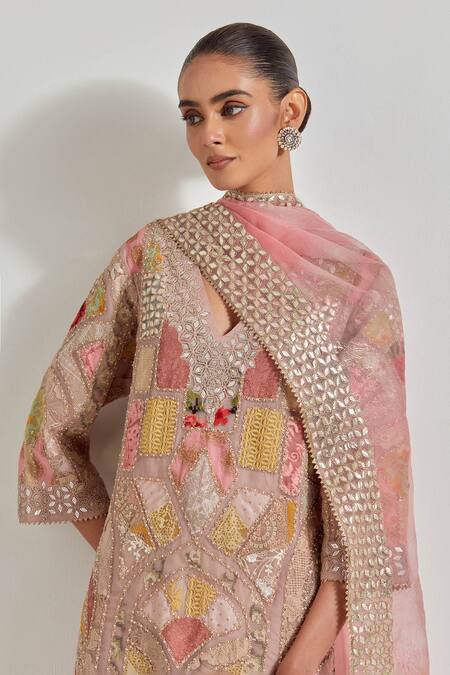 Kavita Bhartia_Pink Organza, Chanderi Silk Embroidery Split V-neck Patch Work Kurta Set _at_Aza_Fashions