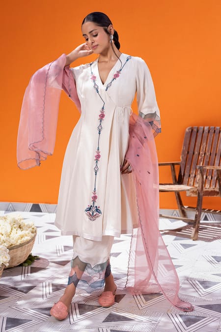 Janki India_Ivory Chanderi Embroidery V-neck Angrakha Set _at_Aza_Fashions