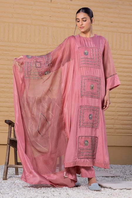 Janki India_Pink Dupion Embroidery Round Neck Silk Kaftan Set _Online_at_Aza_Fashions