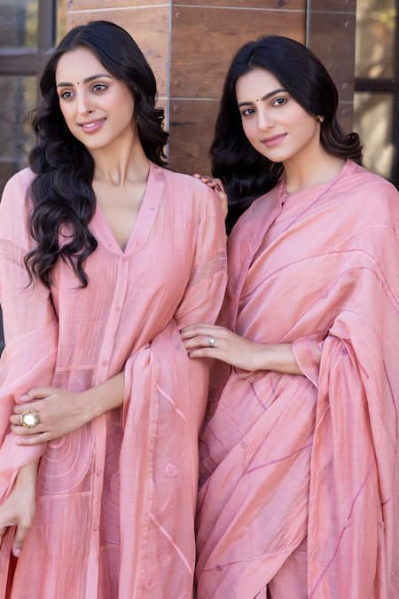 Buy_Janki India_Peach Chanderi Embroidery Round Neck Saree With Blouse _Online_at_Aza_Fashions