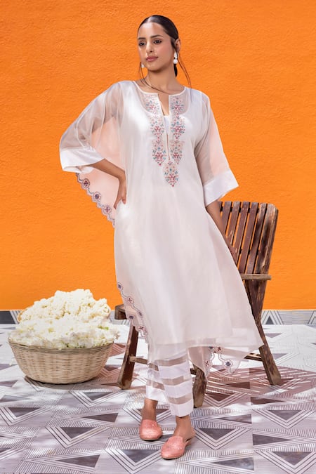 Buy_Janki India_Ivory Satin, Silk Embroidery Notched Neck Organza Kaftan Set 