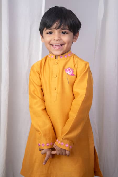 The Right Cut_Yellow Chanderi Embroidery Mustard Sunrise Lotus Kurta Set _Online_at_Aza_Fashions