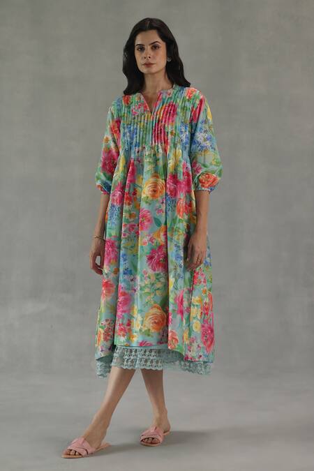 Buy Roza Pink Chanderi, Muslin Split V-neck Sienna Floral Print Dress Online at Aza Fashions Buy_Roza_Pink Chanderi, Muslin Split V-neck Sienna Floral Print Dress _Online_at_Aza_Fashions