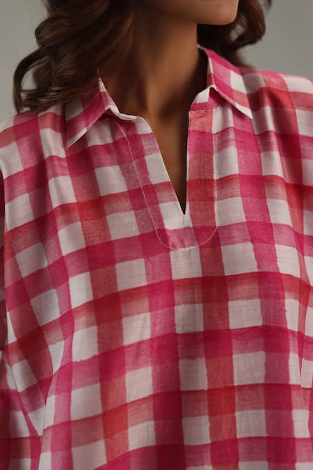 Shop_Roza_Pink Chanderi Split V-neck Candy Crush Printed Kurta 