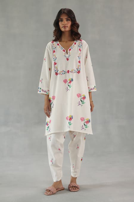 Roza Ivory Linen Embroidery Split V-neck Jardin Tunic Pant Set 