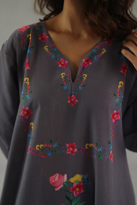 Shop_Roza_Gray Linen Embroidery Split V-neck Jardin Tunic With Pant _Online_at_Aza_Fashions