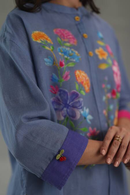 Buy_Roza_Blue Linen Embroidery Collared Secret Garden Top 