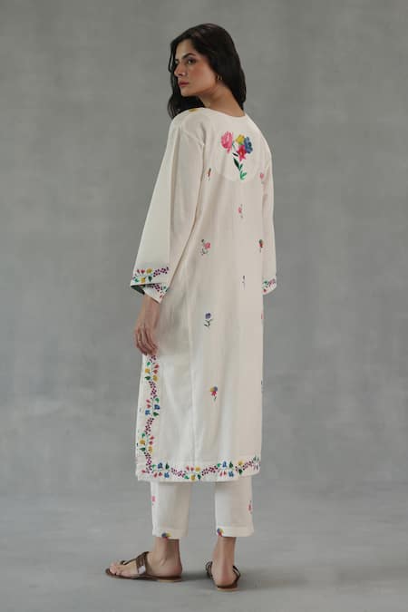 Roza Meadow Song Phiran Set 