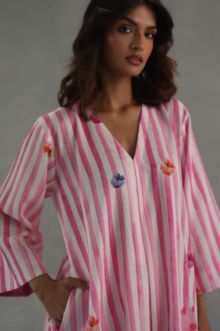 Buy_Roza_Pink Linen Embroidery V-neck Willow Printed Kurta Pant Set 