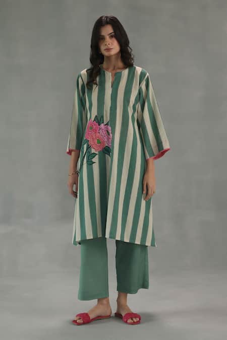 Roza Green Linen Embroidery Round Neck Carolina Stripe Print Kurta And Pant Set