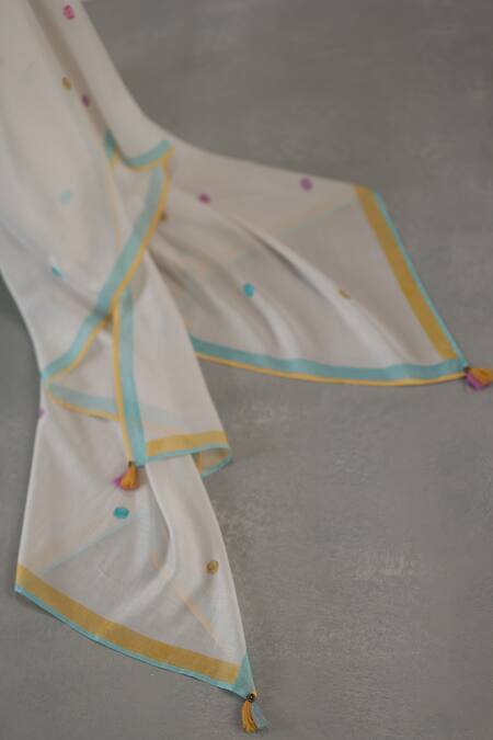 Roza_Ivory Dahlia Chanderi Printed Stole _Online_at_Aza_Fashions