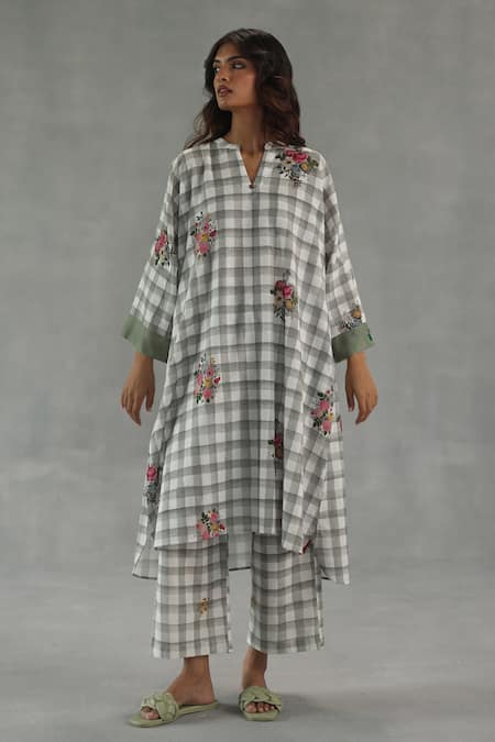 Roza Gray Linen Embroidery Split V-neck Florentine Checkered Print Kurta And Pant Set 