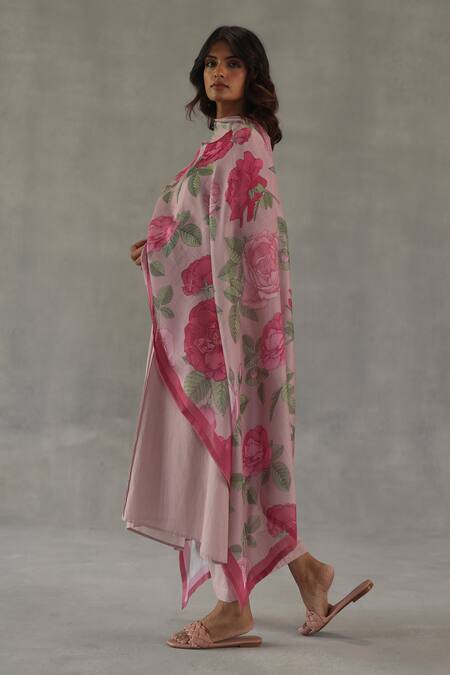 Roza_Pink Linen, Chanderi Round Neck Tuberose Printed Kurta Set _Online_at_Aza_Fashions