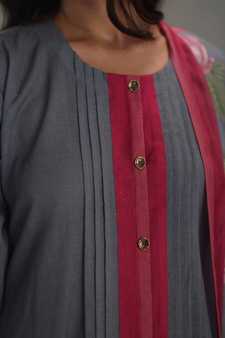 Buy_Roza_Gray Linen, Chanderi Round Neck Tuberose Straight Kurta Set _Online_at_Aza_Fashions