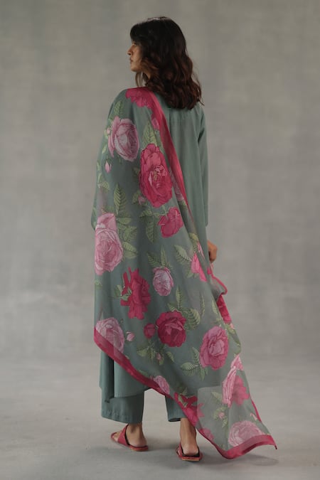 Roza Tuberose Kurta Set 