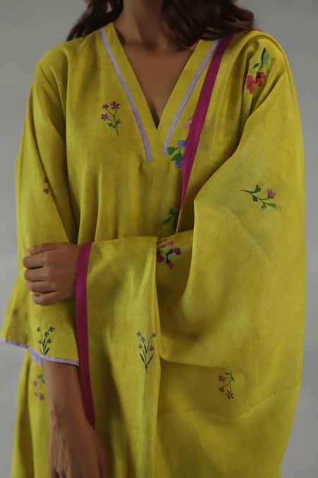 Shop_Roza_Yellow Viola Chanderi Floral Print Stole _Online_at_Aza_Fashions