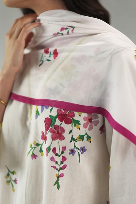 Buy_Roza_Ivory Viola Floral Print Stole _Online_at_Aza_Fashions