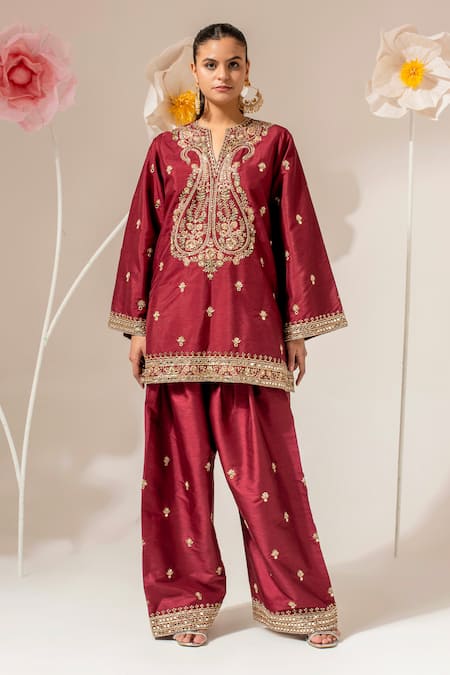 Shop_Akara_Maroon Silk, Organza Embroidery Split V-neck Paisley Kurta Set _Online_at_Aza_Fashions