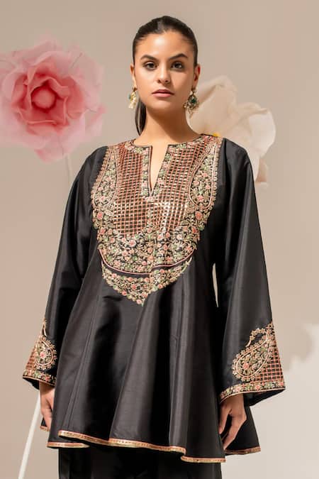 Akara_Black Silk Embroidery Split V-neck Yoke Kalidar Kurta With Salwar _at_Aza_Fashions
