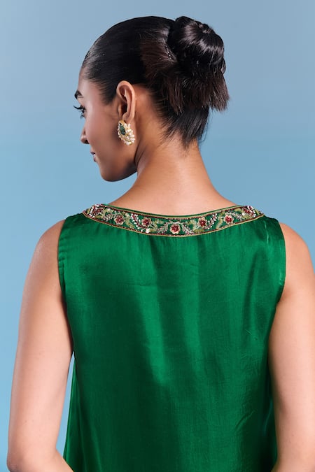 Buy_Kalista_Emerald Green Viscose, Satin, Silk Embroidery V-neck Helen Kurta Set _Online_at_Aza_Fashions
