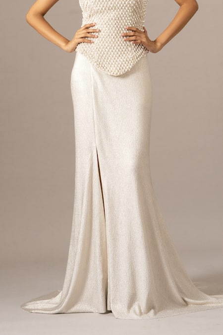 Namrata Joshipura Ivory Chiffon Pearls Drops Corset And Trail Skirt Set Online at Aza Fashions Namrata Joshipura_Ivory Chiffon Pearls Drops Corset And Trail Skirt Set _Online_at_Aza_Fashions