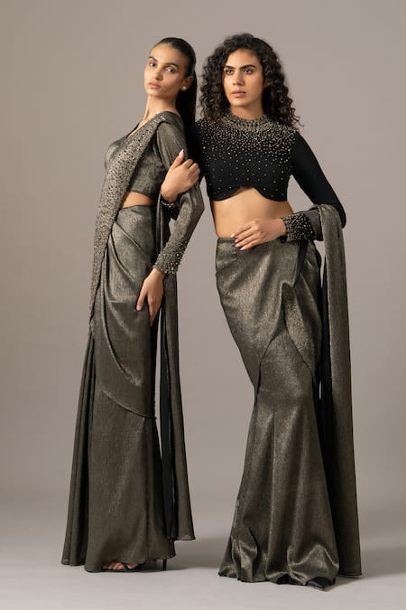 Buy_Namrata Joshipura_Black Chiffon Beads Round Neck Shimmer Pre-draped Saree With Blouse _Online_at_Aza_Fashions