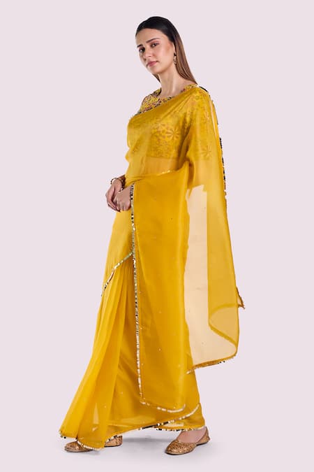 Onaya_Yellow Organza Sequins, Embroidery Round Neck Saree And Blouse Set _Online_at_Aza_Fashions