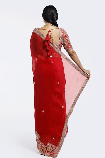 Onaya Embellished Saree & Blouse Set 