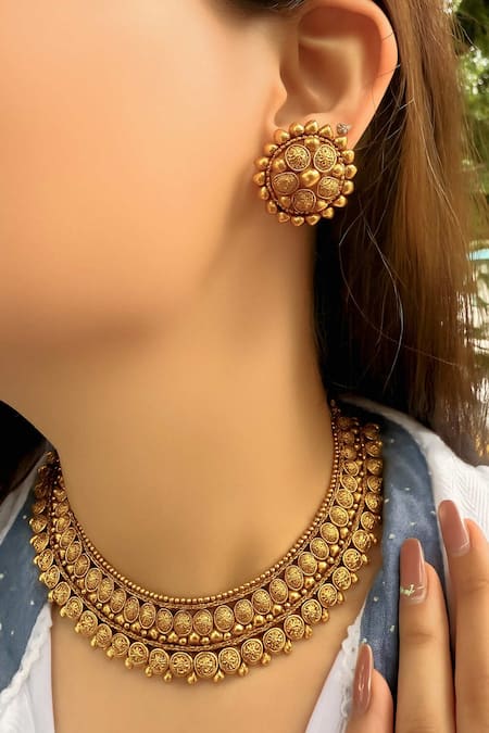 Prestones Gold Finish Temple Necklace Set 