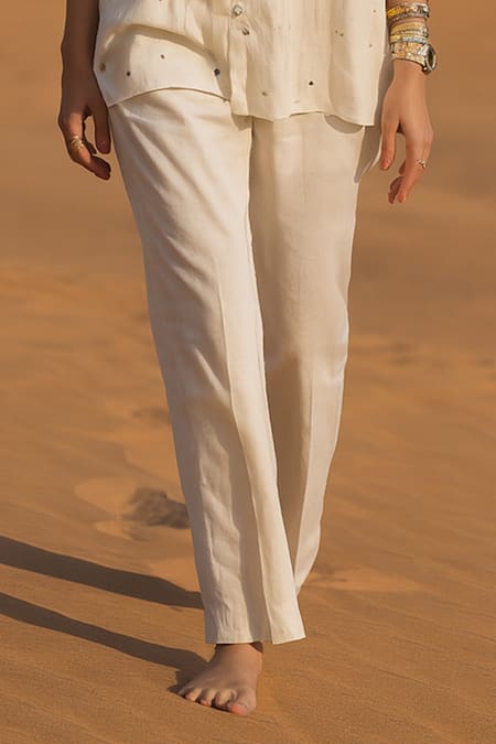 Samatvam By Anjali Bhaskar Ivory Mukaish Embroidery Round Neck Tarana Tunic With Pant Online at Aza Fashions Samatvam By Anjali Bhaskar_Ivory Mukaish Embroidery Round Neck Tarana Tunic With Pant _Online_at_Aza_Fashions