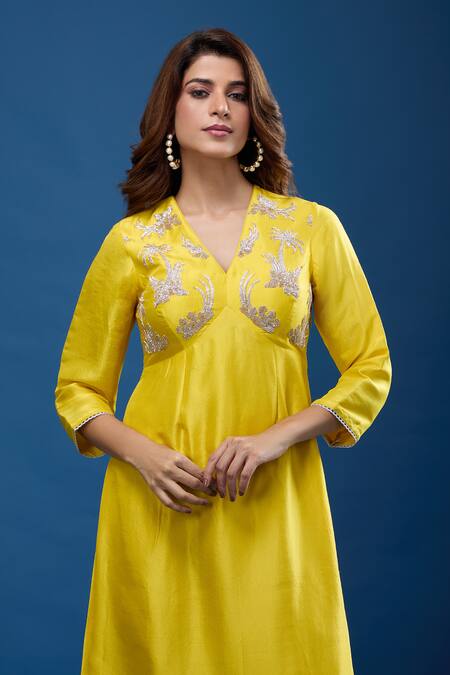 Archana Shah_Yellow Silk Embroidery V-neck Yoke Kurta And Striped Pant Set_at_Aza_Fashions