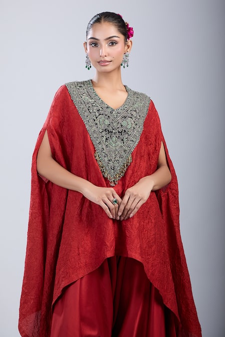 Buy Prisho Red Embroidery V-neck Thread Kaftan And Pant Set Buy_Prisho_Red Embroidery V-neck Thread Kaftan And Pant Set