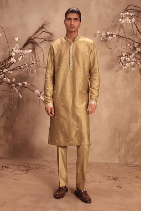 Label Niti Bothra_Green Chanderi Silk Zari, Mirrors Nazakat Light Work Kurta Set _Online_at_Aza_Fashions