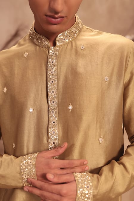 Buy_Label Niti Bothra_Green Chanderi Silk Zari, Mirrors Nazakat Light Work Kurta Set 