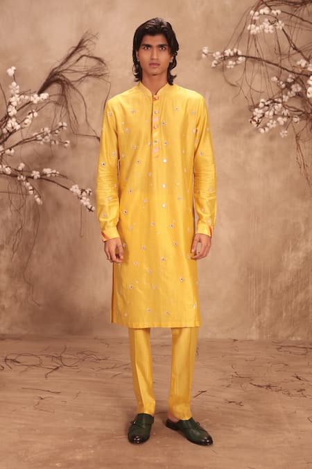 Label Niti Bothra Yellow Silk, Zari, Nazakat Applique Placket Work Kurta Set