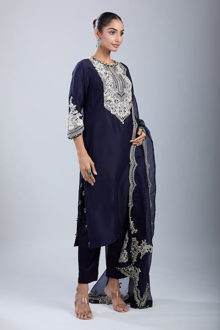 Shop_Prisho_Navy Chiffon Embroidery Round Neck Kurta Set 