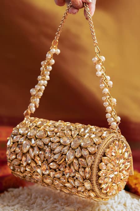 Bhavna Kumar_Gold Crystals Round Kundan Clutch _at_Aza_Fashions