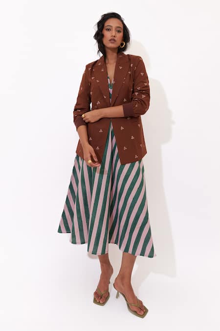 Aapro_Brown Cotton V-neck Wisteria Hand Block Printed Dress And Blazer Set _Online_at_Aza_Fashions