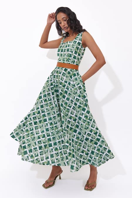 Buy_Aapro_Green Cotton Square Neck Elowen Hand Block Printed Dress _Online_at_Aza_Fashions