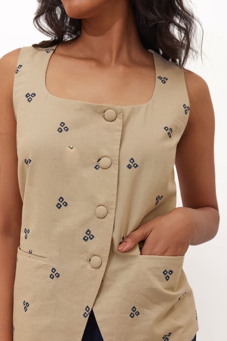Buy_Aapro_Beige Cotton Embroidery Square Soraya Hand Block Printed Waistcoat And Pant Set _Online_at_Aza_Fashions